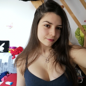 Alexane - Prof d'aide aux devoirs - Menucourt
