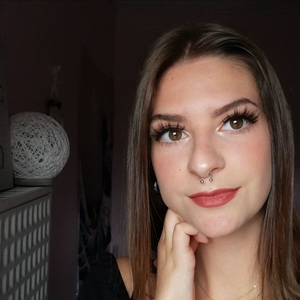 Ciara - Prof de dessin - Charleroi