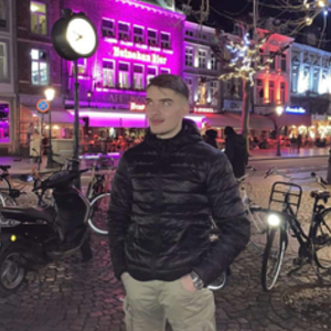 Luka - Prof de comptabilité - Liège