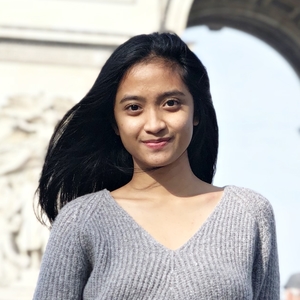 Lita - Prof de fle - français langue étrangère - Kecamatan Jelutung
