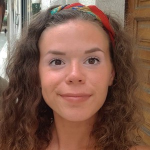 Maeve - Prof d'aide aux devoirs - Caluire-et-Cuire