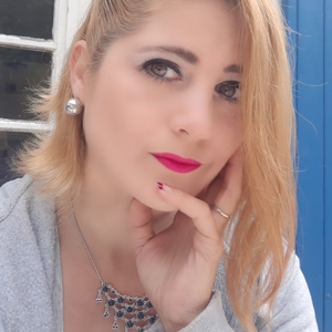 Christelle - Prof d'aide aux devoirs - Carlipa