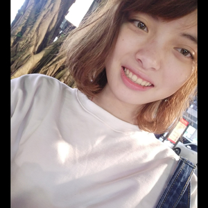 Anissa - Prof de maths - Lyon