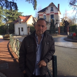 ENRIQUE - Prof de compréhension écrite - anglais - Sanary-sur-Mer