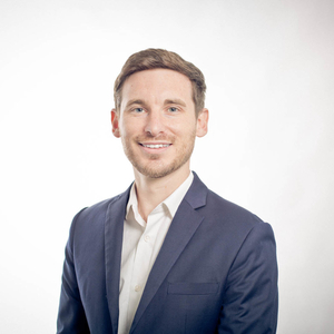 Pierre Alexis - Prof de comptabilité - Bois-Colombes