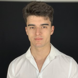 Théo - Prof de création de site web - Saint-Just-Saint-Rambert