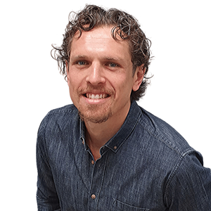 Adrien - Prof de marketing - Biarritz