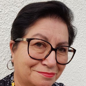 NURIA - Prof d'espagnol - Épineau-les-Voves