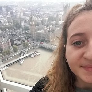 Cindy - Prof d'anglais - Mably