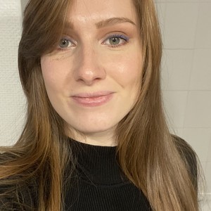 Clara - Prof de droit pénal - Nantes