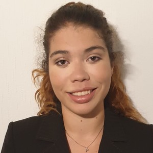 Yasmin - Prof d'allemand - Villeneuve