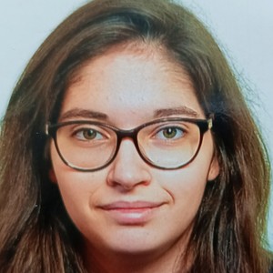 Marine - Prof de maths - Thiais