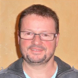Matthieu - Prof d'initiation informatique - Chavannes-sur-l'Étang