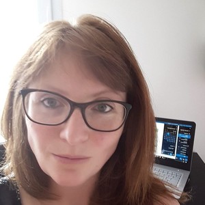 Jeannette - Prof de management et gestion d'entreprise - Thiais