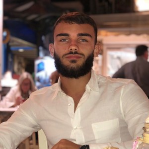 Marin - Prof d'initiation informatique - Paris