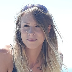 Julie - Prof d'initiation informatique - Villepinte