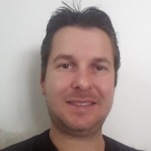 Laurent - Prof d'initiation informatique - Montussan