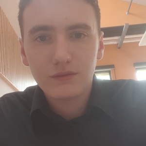 Aurélien - Prof d'initiation informatique - Vichy