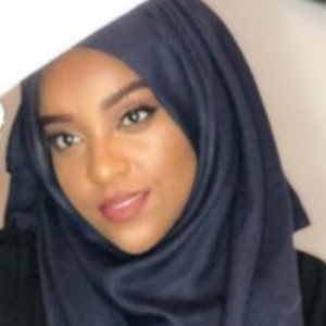 Nawal - Prof de maquillage - Nanterre