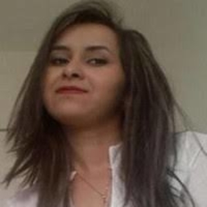 Meriem - Prof d'anglais - Chelles