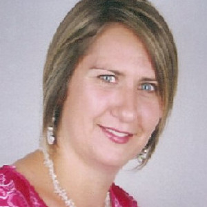 MARIE - Prof de marketing - Auray