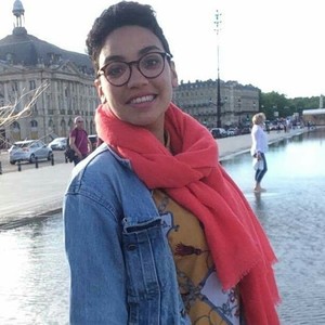 Emma - Prof de fle - français langue étrangère - Eysines