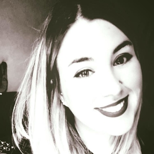 Amandine - Prof de langue des signes - Lyon