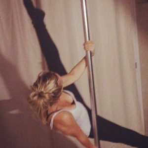 Marianne - Prof de pole dance - Bréval