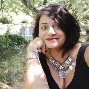 Julie - Prof d'économie - Saint-Médard-en-Jalles