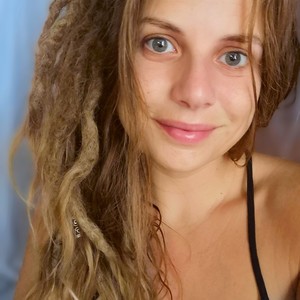 Deborah - Prof de yoga - Sainte-Anne