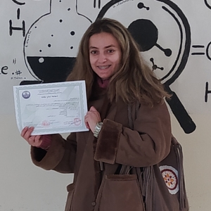 Hanaa - Prof de physique - chimie - Bourg-la-Reine