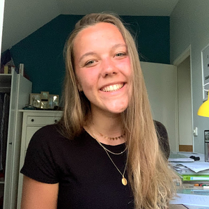 Isabelle - Prof de fle - français langue étrangère - London