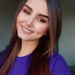 Ines - Prof de français - Lyon