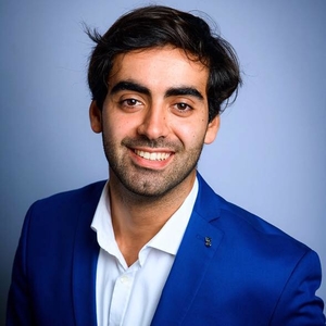 Dan - Prof de comptabilité - Paris