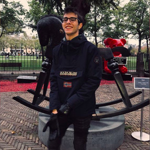 Cesar - Prof de maths - Neuilly-sur-Seine