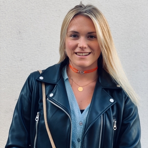 Emma - Prof de bijouterie - Cestas