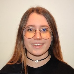 Jade - Prof de maths - Monaco