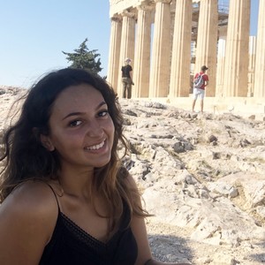 Anissa - Prof d'anglais - Courcouronnes