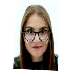 Colette - Prof d'économie - Marseille