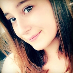 Amandine - Prof d'anglais - Ambronay