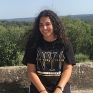 Sarah - Prof d'aide aux devoirs - Ézanville
