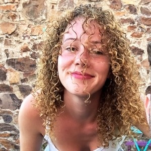 Lara - Prof de chant - Witry-lès-Reims