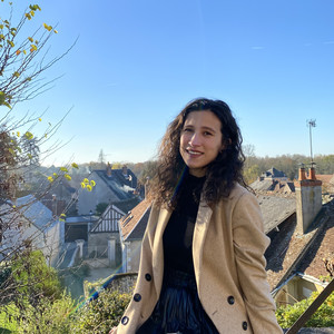 Aurélie - Prof d'aide aux devoirs - Amboise