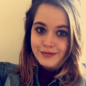 Chloe - Prof de fle - français langue étrangère - Sidcup