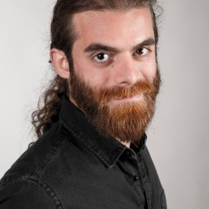Roland - Prof de graphisme - Paris