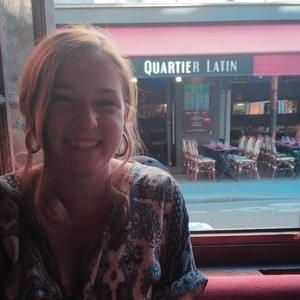 Lucy - Prof d'anglais - Montreuil-Juigné