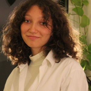 Maayan - Prof d'anglais - Tours