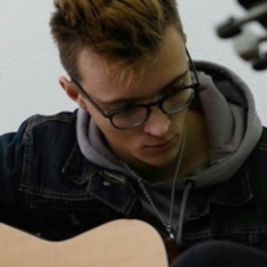 QUENTIN - Prof de français - Saint-Nazaire