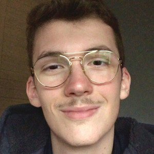 Simon - Prof d'initiation informatique - Lisieux