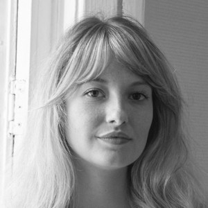 Oriana - Prof d'initiation informatique - Paris